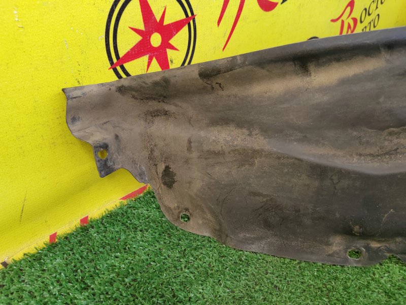 Подкрылок, 1000 рублей, Красноярск