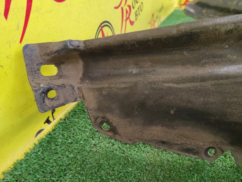 Подкрылок, 3500 рублей, Красноярск