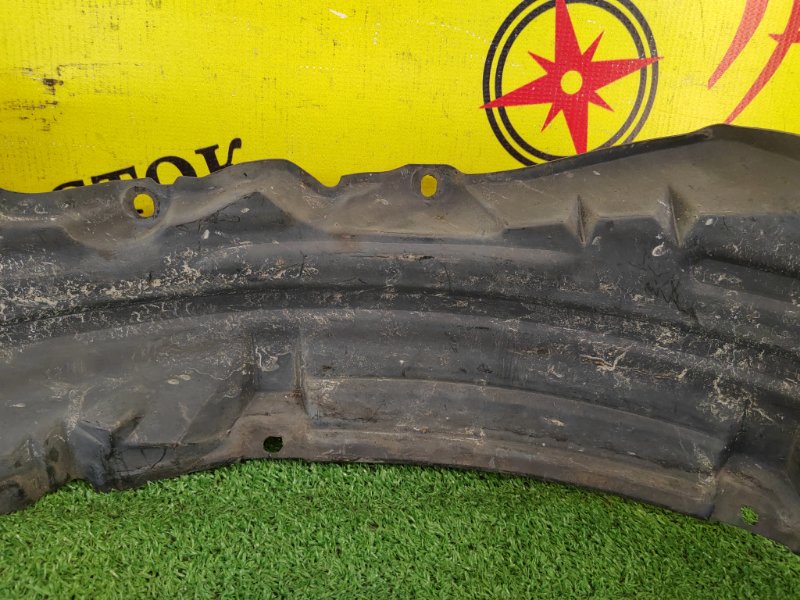 Подкрылок, 600 рублей, Красноярск