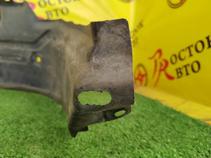 Подкрылок, 600 рублей, Красноярск