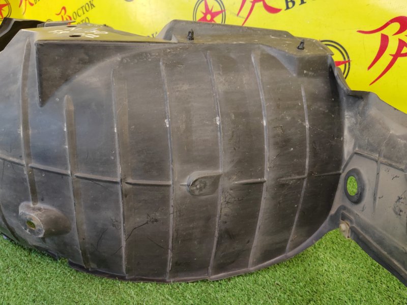 Подкрылок, 500 рублей, Красноярск