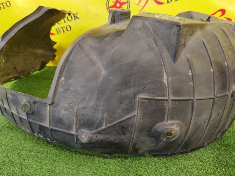 Подкрылок, 500 рублей, Красноярск