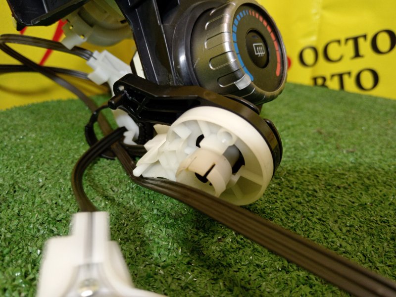 Блок управления климат-контролем, 500 рублей, Красноярск