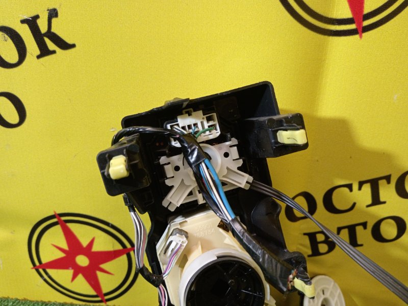 Блок управления климат-контролем, 500 рублей, Красноярск