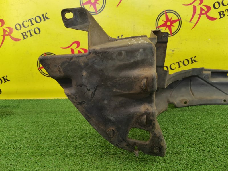 Подкрылок, 500 рублей, Красноярск