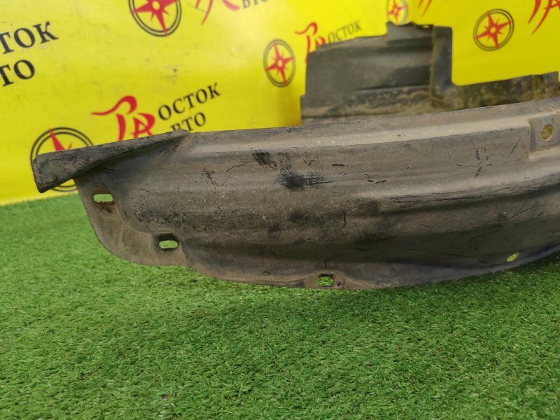 Подкрылок, 2500 рублей, Красноярск