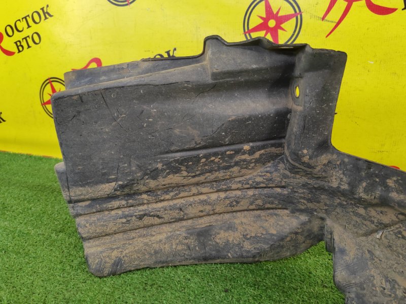 Подкрылок, 2500 рублей, Красноярск