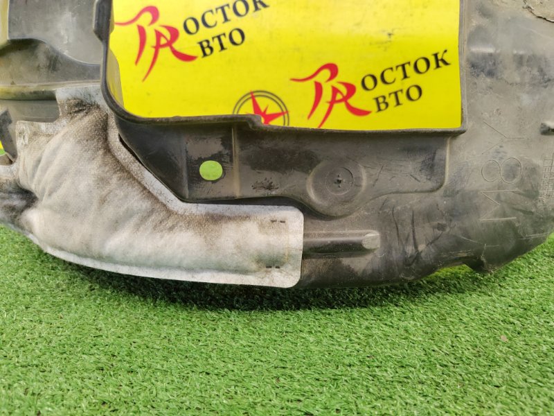 Подкрылок, 2000 рублей, Красноярск