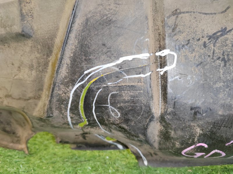 Подкрылок, 1500 рублей, Красноярск