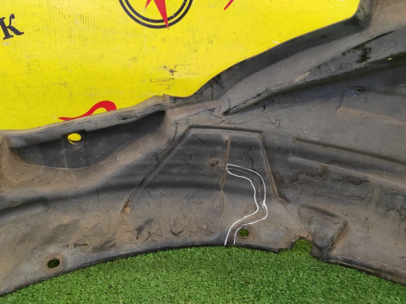 Подкрылок, 1500 рублей, Красноярск