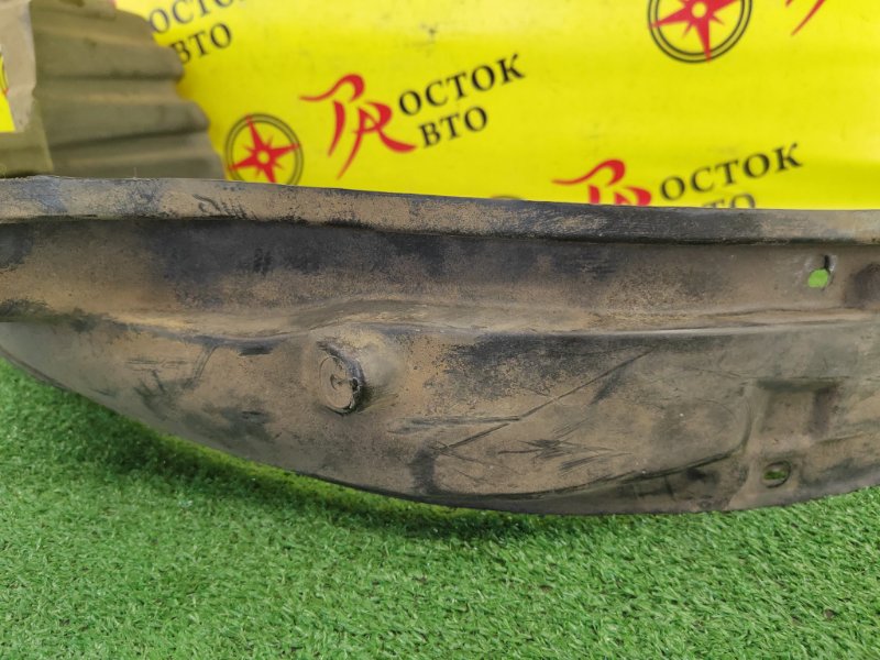 Подкрылок, 500 рублей, Красноярск