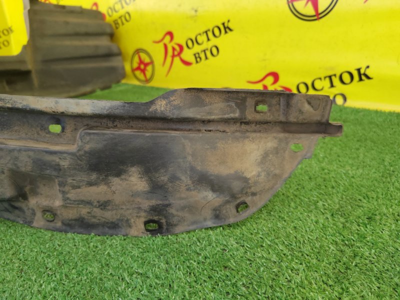 Подкрылок, 500 рублей, Красноярск