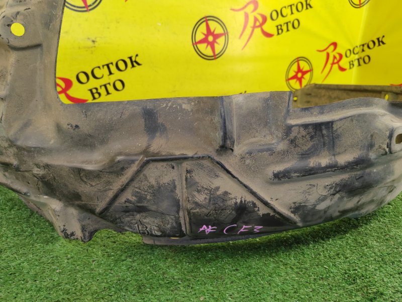 Подкрылок, 2500 рублей, Красноярск