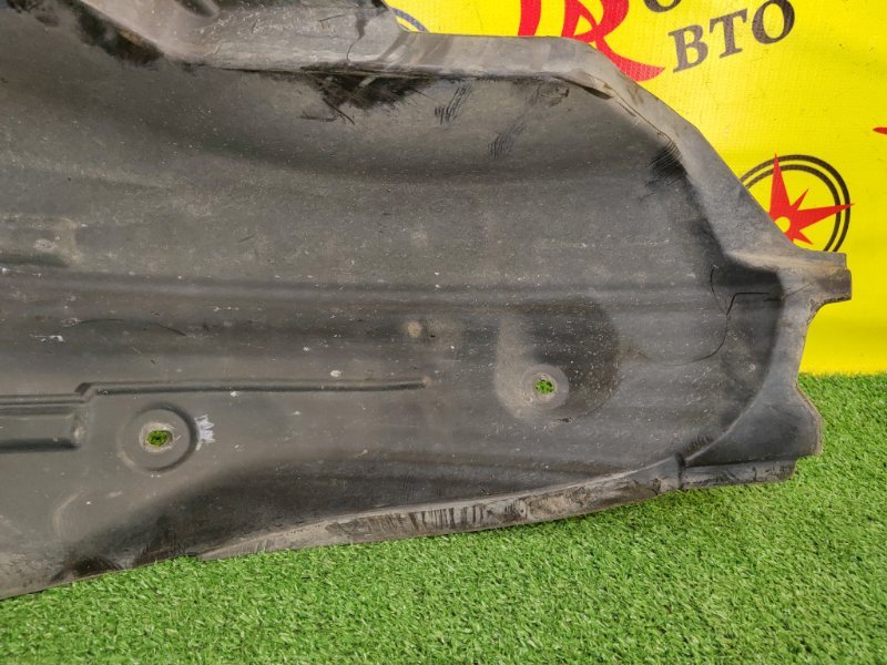 Подкрылок, 800 рублей, Красноярск