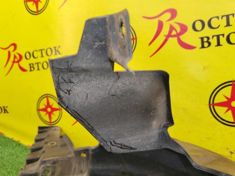 Подкрылок, 800 рублей, Красноярск