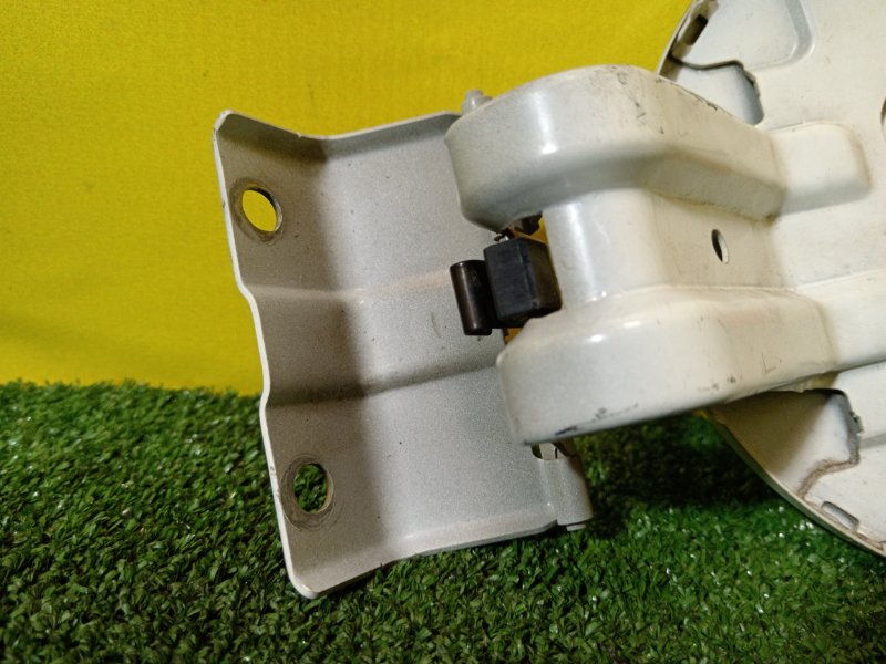 лючок бензобака, 400 рублей, Красноярск