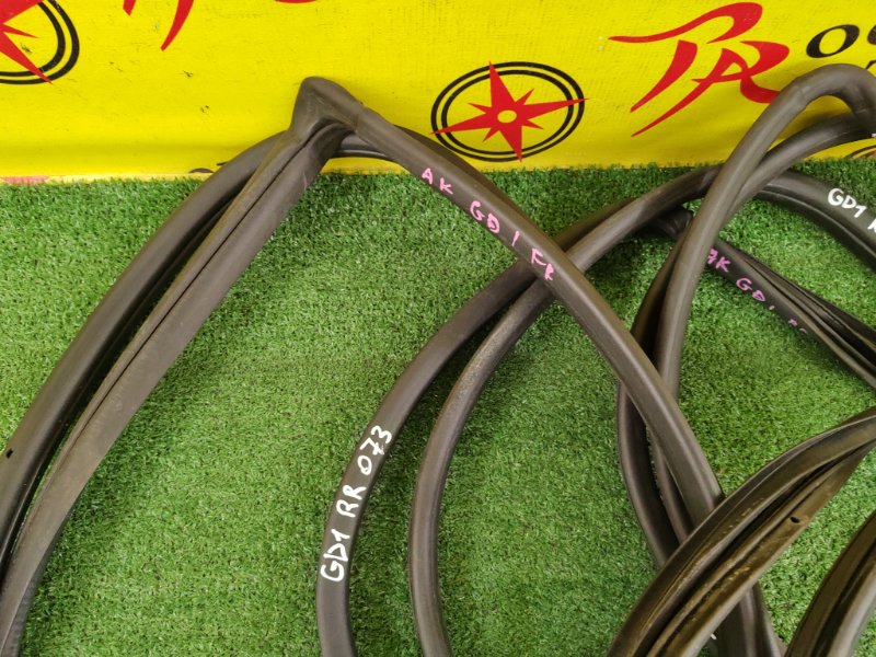 уплотнитель, 2000 рублей, Красноярск