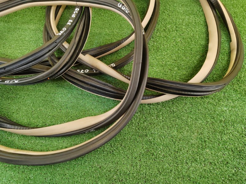 уплотнитель, 1000 рублей, Красноярск