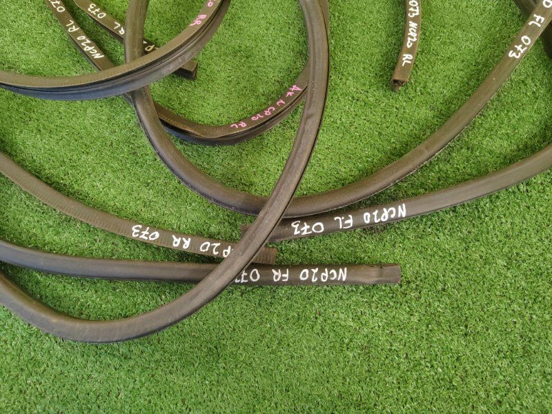 уплотнитель, 3000 рублей, Красноярск