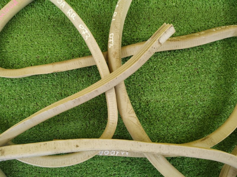 уплотнитель, 2000 рублей, Красноярск