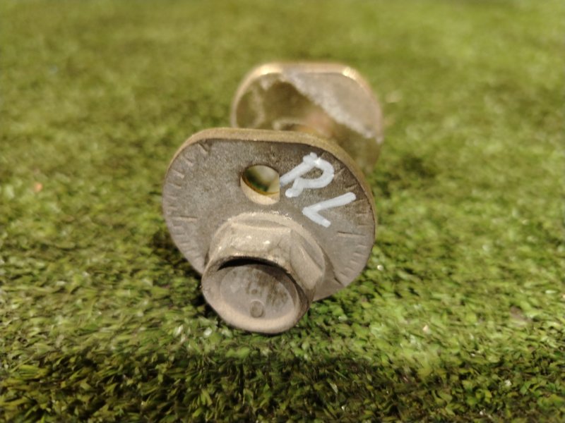 Болт развальный, 300 рублей, Красноярск