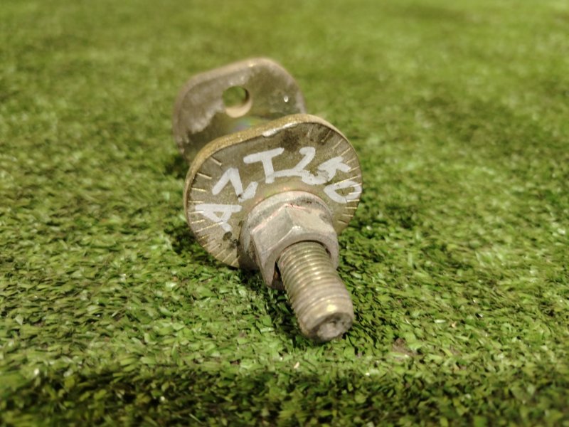 Болт развальный, 300 рублей, Красноярск