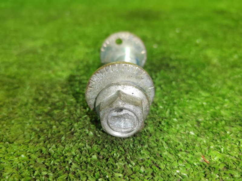 Болт развальный, 300 рублей, Красноярск