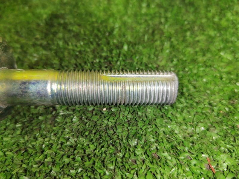 Болт развальный, 300 рублей, Красноярск