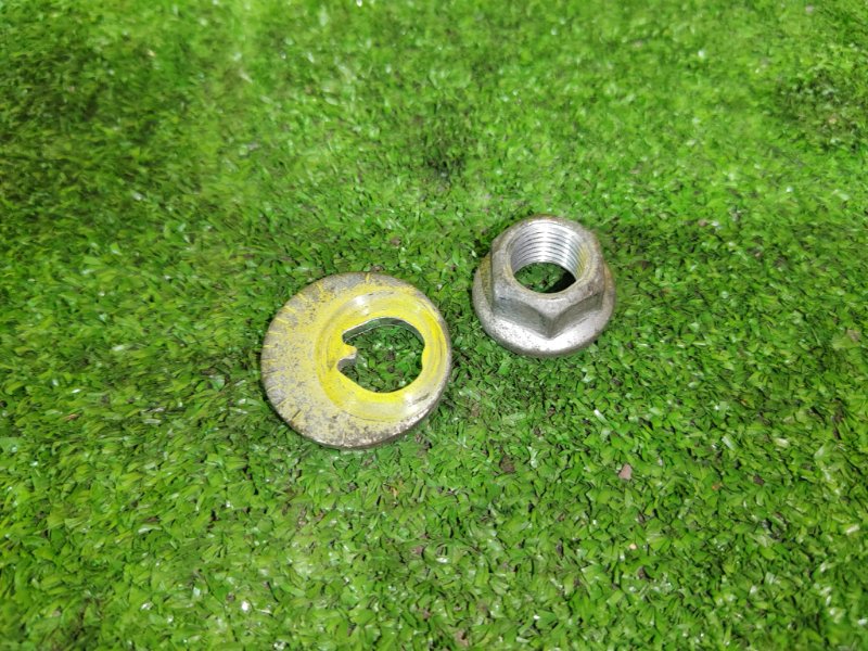 Болт развальный, 300 рублей, Красноярск