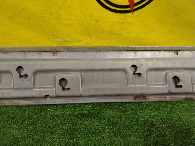 накладка на крыло, 500 рублей, Красноярск