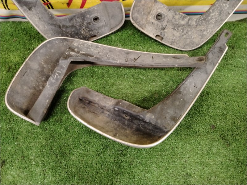 Брызговик, 1500 рублей, Красноярск