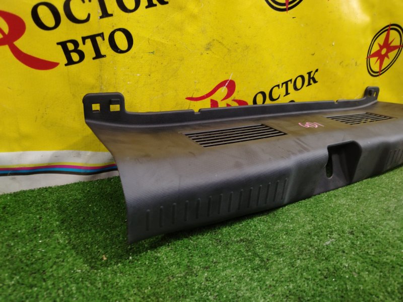 Накладка багажника, 250 рублей, Красноярск