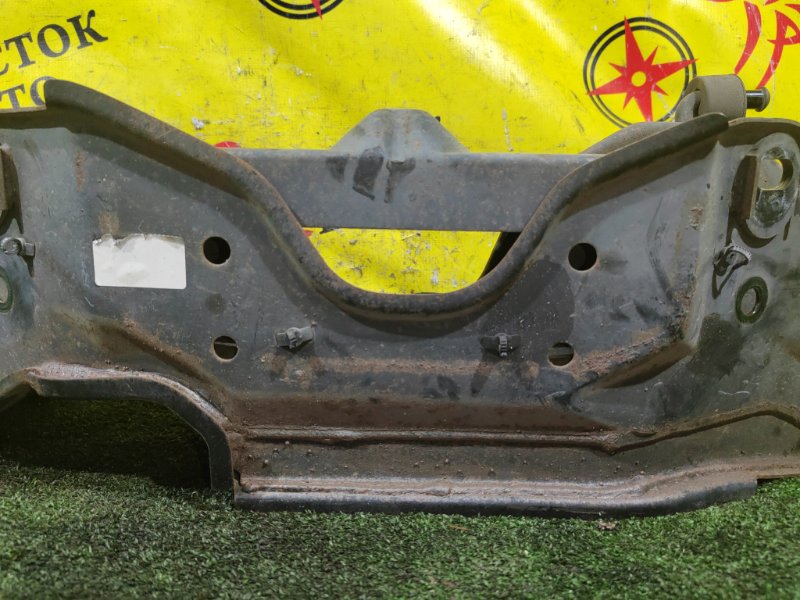 балка поперечная, 2000 рублей, Красноярск