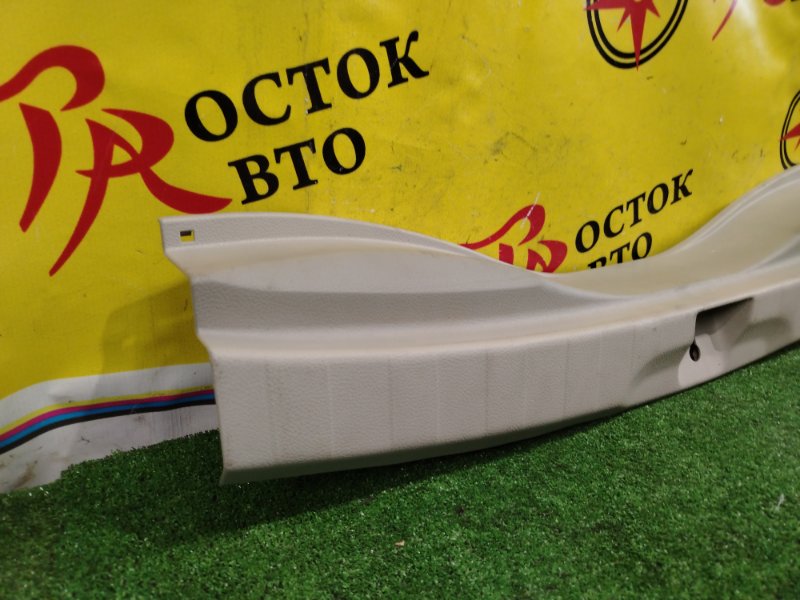 Накладка багажника, 500 рублей, Красноярск