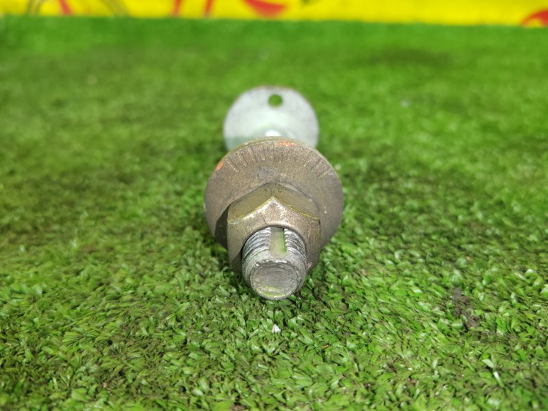 Болт развальный, 300 рублей, Красноярск