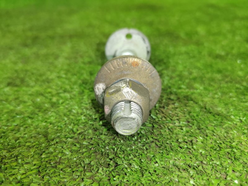 Болт развальный, 300 рублей, Красноярск