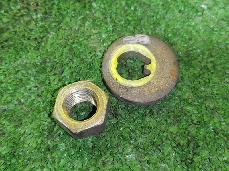 Болт развальный, 300 рублей, Красноярск