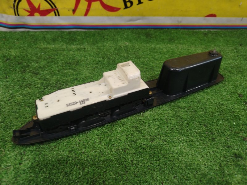 Блок управления стеклоподъемниками, 1000 рублей, Красноярск