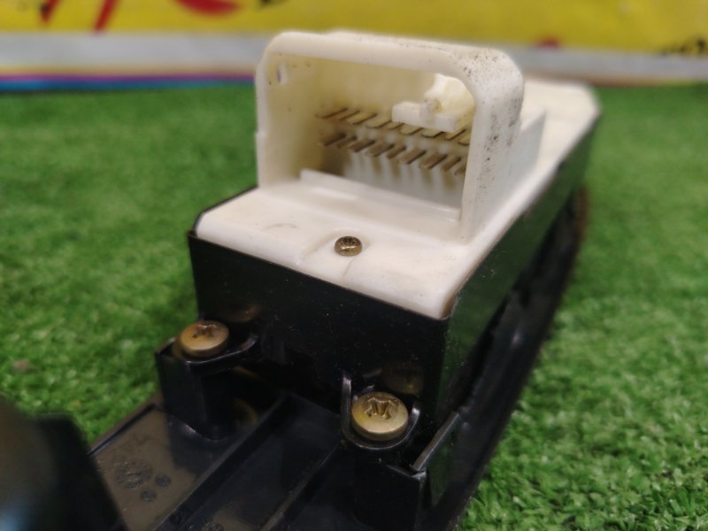 Блок управления стеклоподъемниками, 1000 рублей, Красноярск