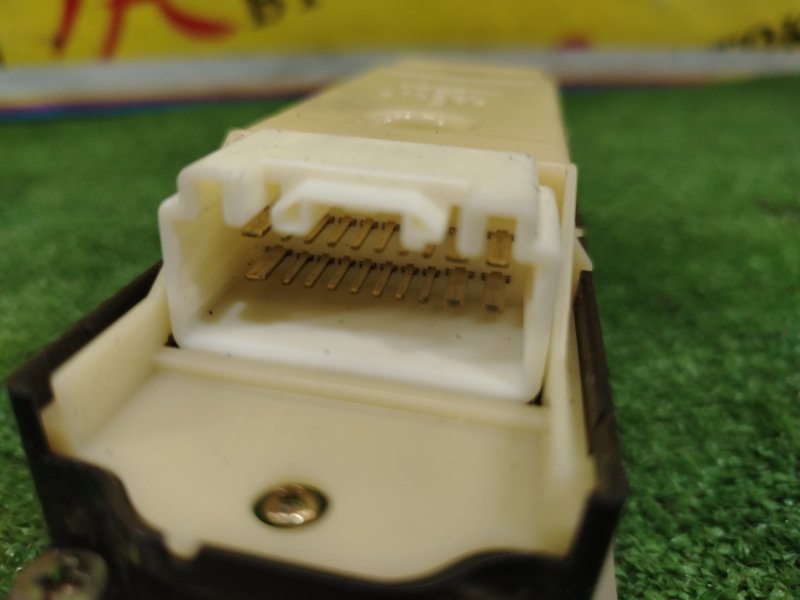 Блок управления стеклоподъемниками, 500 рублей, Красноярск