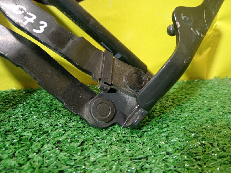 петля (шарнир крышки багажника), 1500 рублей, Красноярск