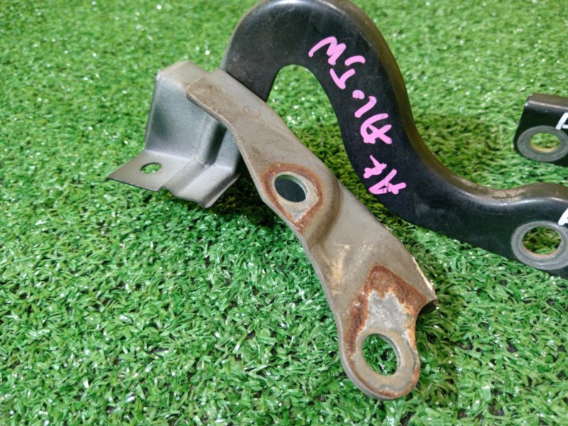 Петля капота, 500 рублей, Красноярск