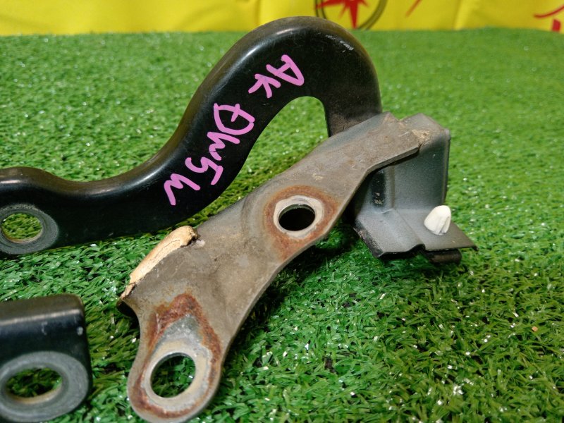 Петля капота, 500 рублей, Красноярск