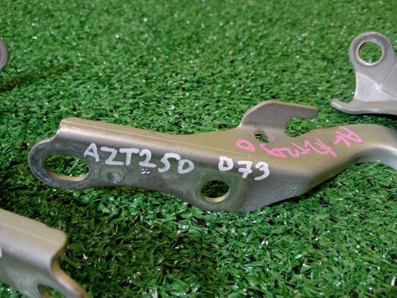 Петля капота, 1000 рублей, Красноярск