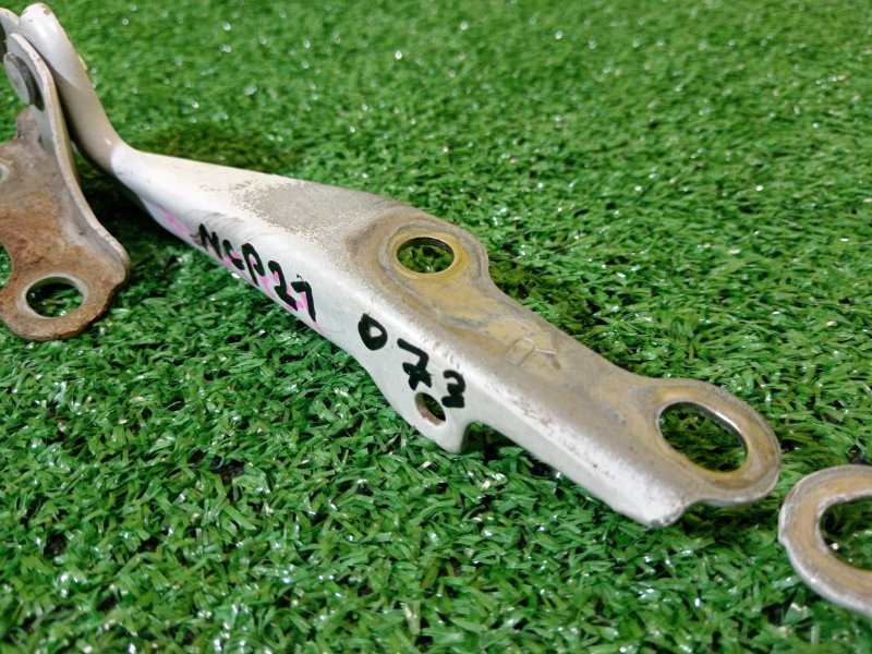 Петля капота, 300 рублей, Красноярск