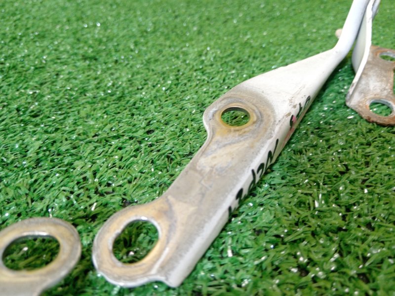 Петля капота, 300 рублей, Красноярск