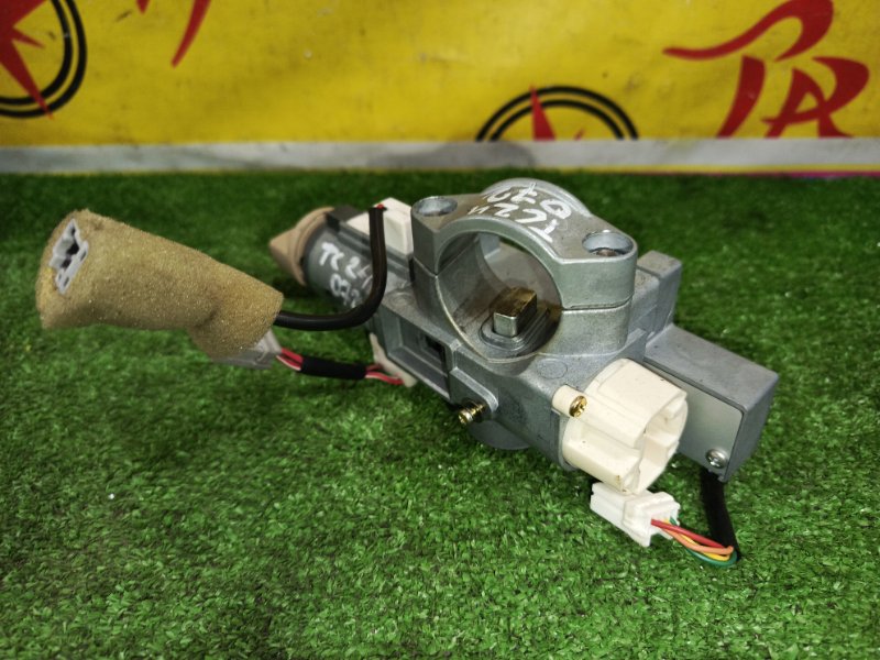 Замок зажигания, 500 рублей, Красноярск