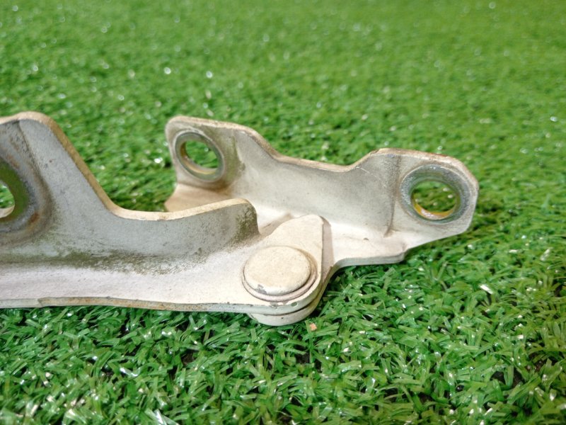 Петля капота, 300 рублей, Красноярск