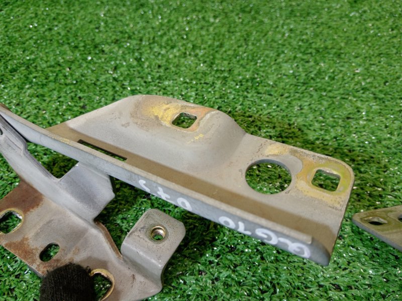 Петля капота, 300 рублей, Красноярск