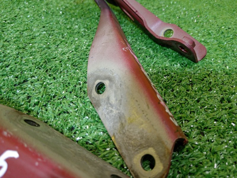 Петля капота, 300 рублей, Красноярск